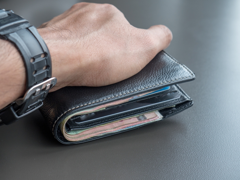 Cara Membedakan Dompet Kulit Asli