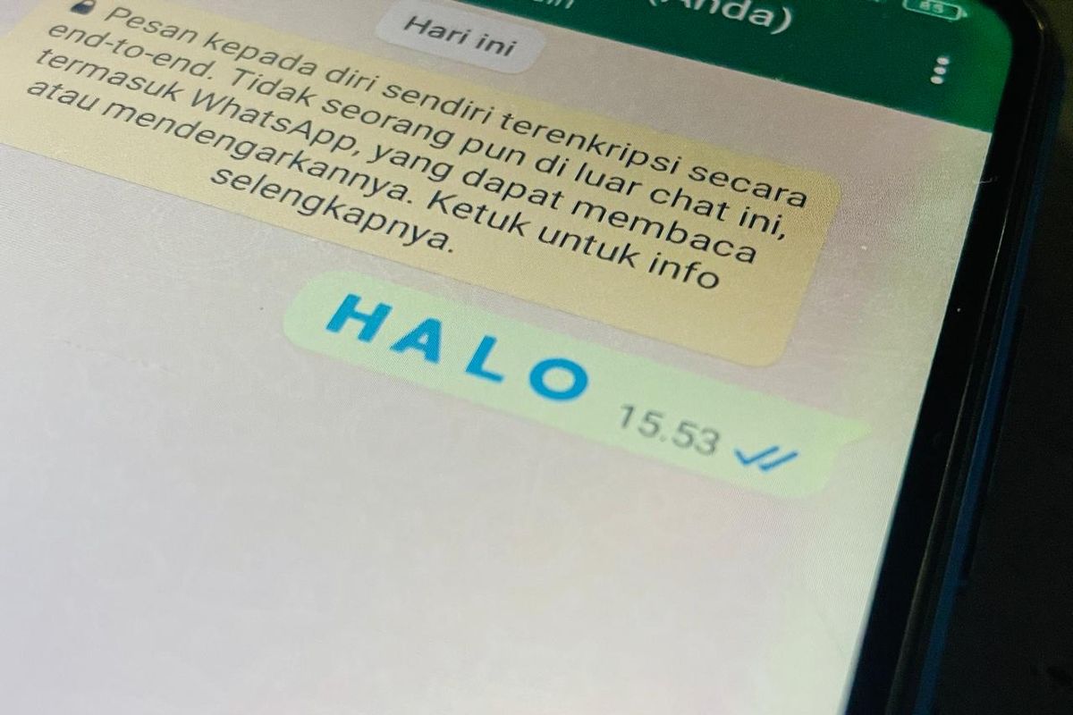 Cara Mengubah Font dan Warna Tulisan di Chat WA