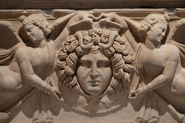 Mengenal Mitologi Yunani Kuno