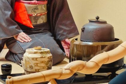 Tradisi Minum Teh di Inggris vs Tradisi Minum Teh di Jepang