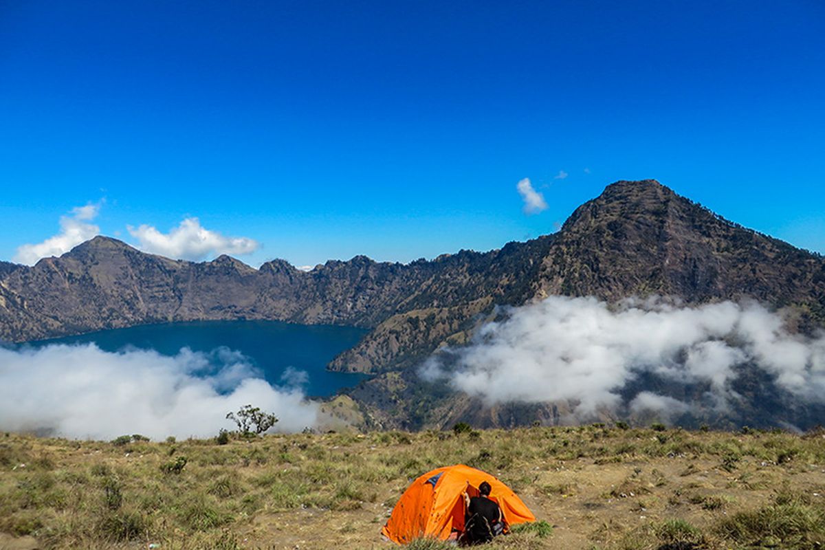 Tips Mendaki Gunung Rinjani untuk Pemula