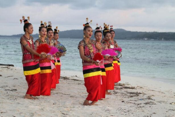 Tradisi Lariangi dari Wakatobi