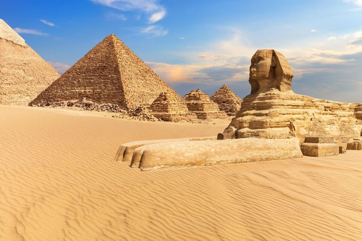 Wisata Sejarah ke Piramida Giza Mesir