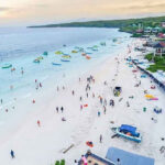 Berkunjung ke Pantai Tanjung Bira