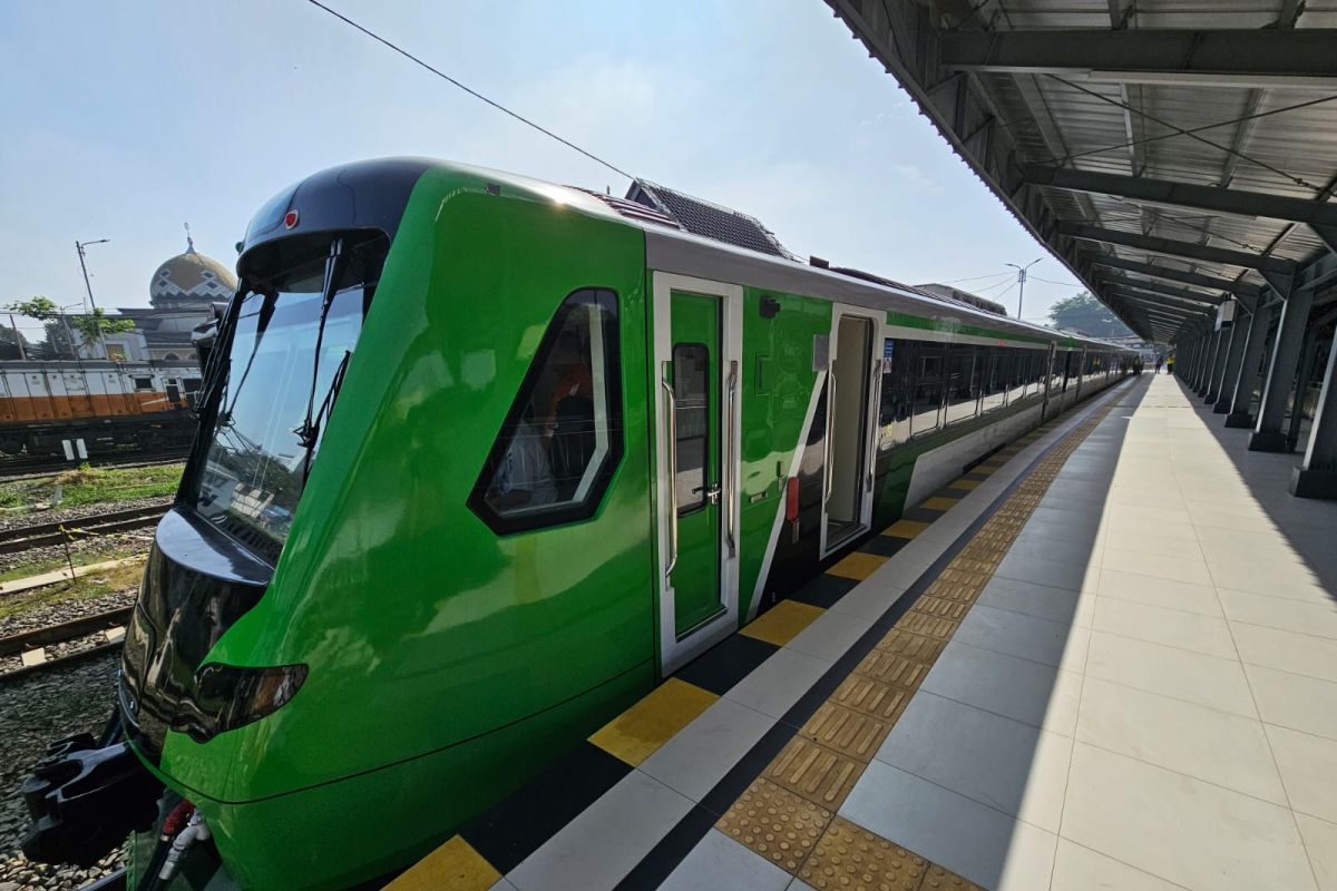 Cara Naik Feeder Kereta Cepat dari Padalarang
