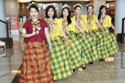 Budaya Baju Bodo Suku Bugis