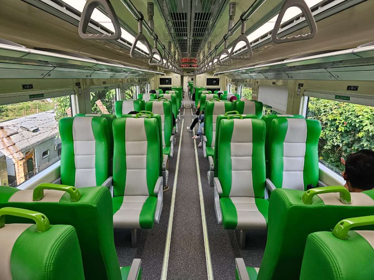 Cara Naik Feeder Kereta Cepat dari Padalarang