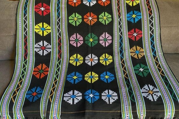 Kain Tenun Buna dari NTT