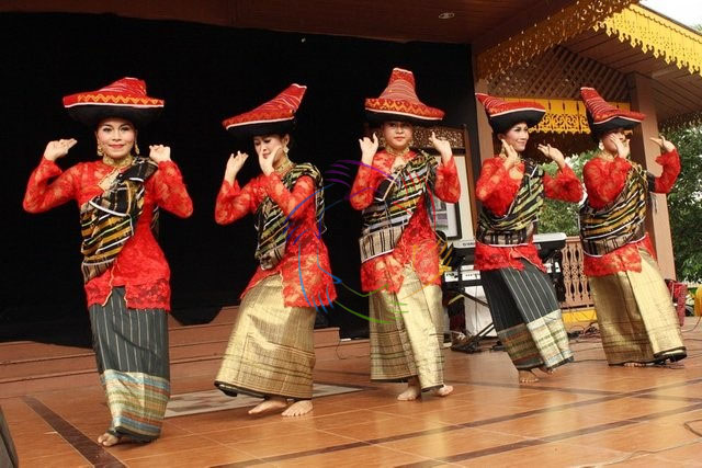 Tari Tor-Tor Batak