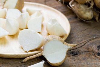 Cara Membuat Masker Wajah Alami dari Bengkoang